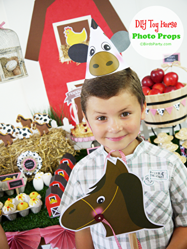 Party Ideas | Party Printables Blog: DIY Toy Horse Barnyard Birthday Photo Booth Props
