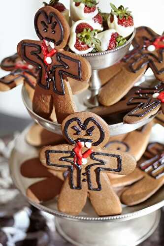 Party Ideas | Party Printables Blog: Gingerbread Halloween Vampire Cookies Recipe