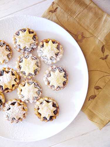 Party Ideas | Party Printables Blog: Super Easy British (Sweet) Mince Pies Recipe