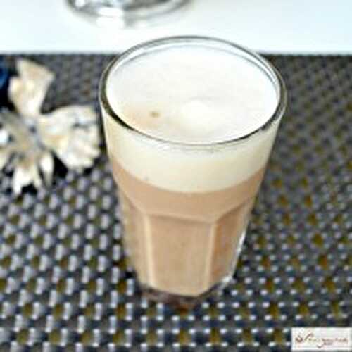 Vanilla Cardamom Chai Latte