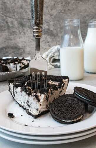 Oreo Chocolate Pie with Cool Whip