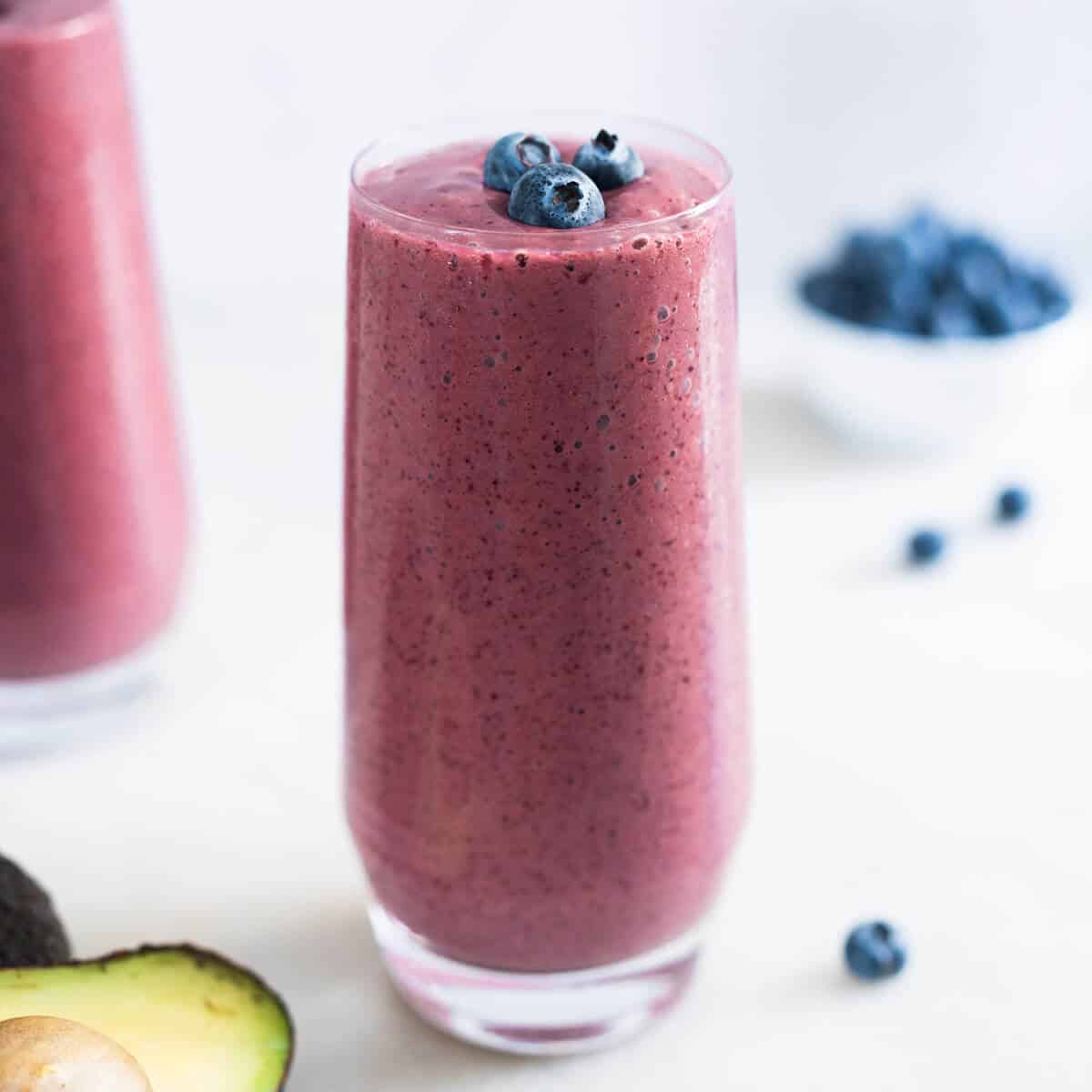 Avocado Blueberry Smoothie with Banana