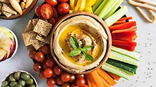 What to eat with Hummus