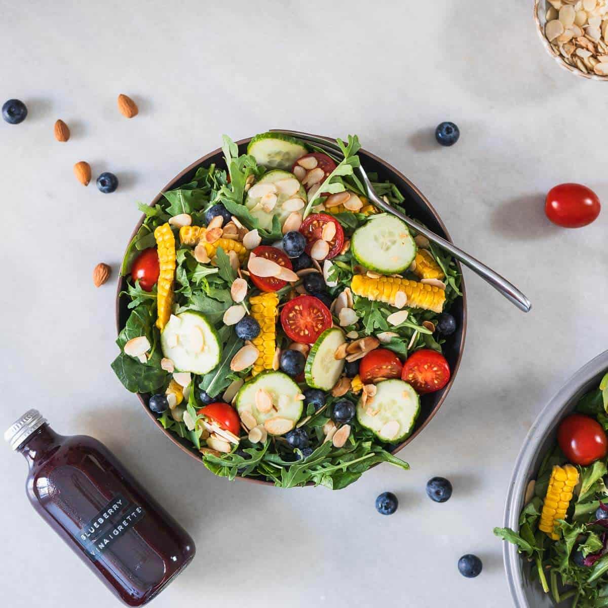 Spinach and Arugula Salad with Blueberry Vinaigrette