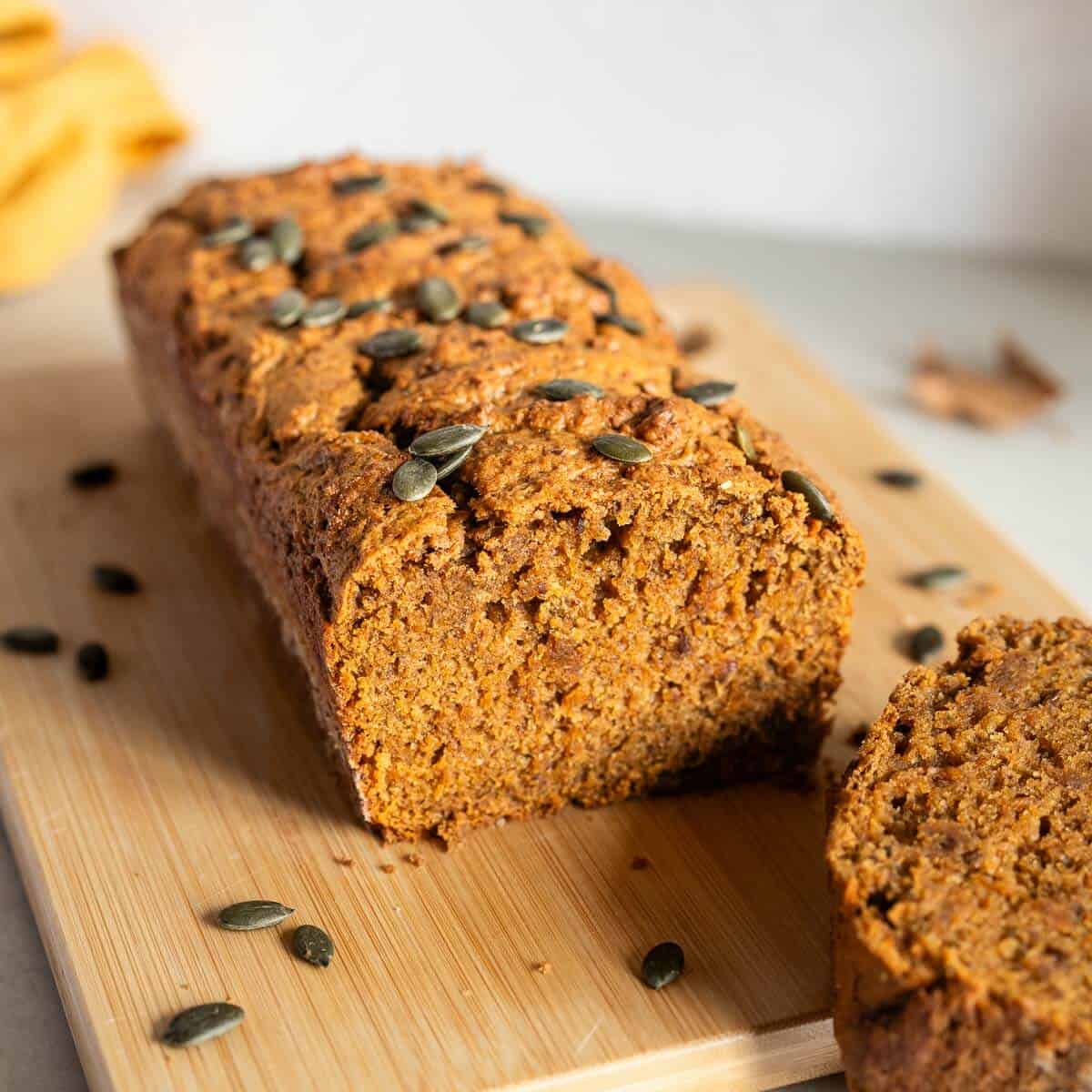 Easy Pumpkin Loaf Cake