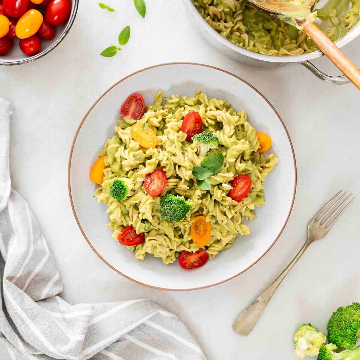 Easy, Healthy Pasta Salad (High in Protein)
