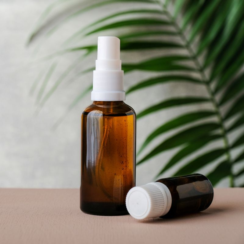 How To Use Topical Magnesium Spray (Uses + Benefits)