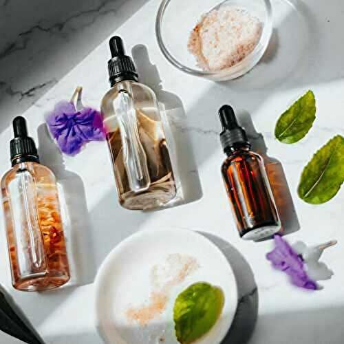 7 Best Homemade Herbal Skincare Recipes For Acne