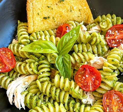 The Best Pesto Recipe: Pesto Pasta with Chicken & Roasted Tomatoes