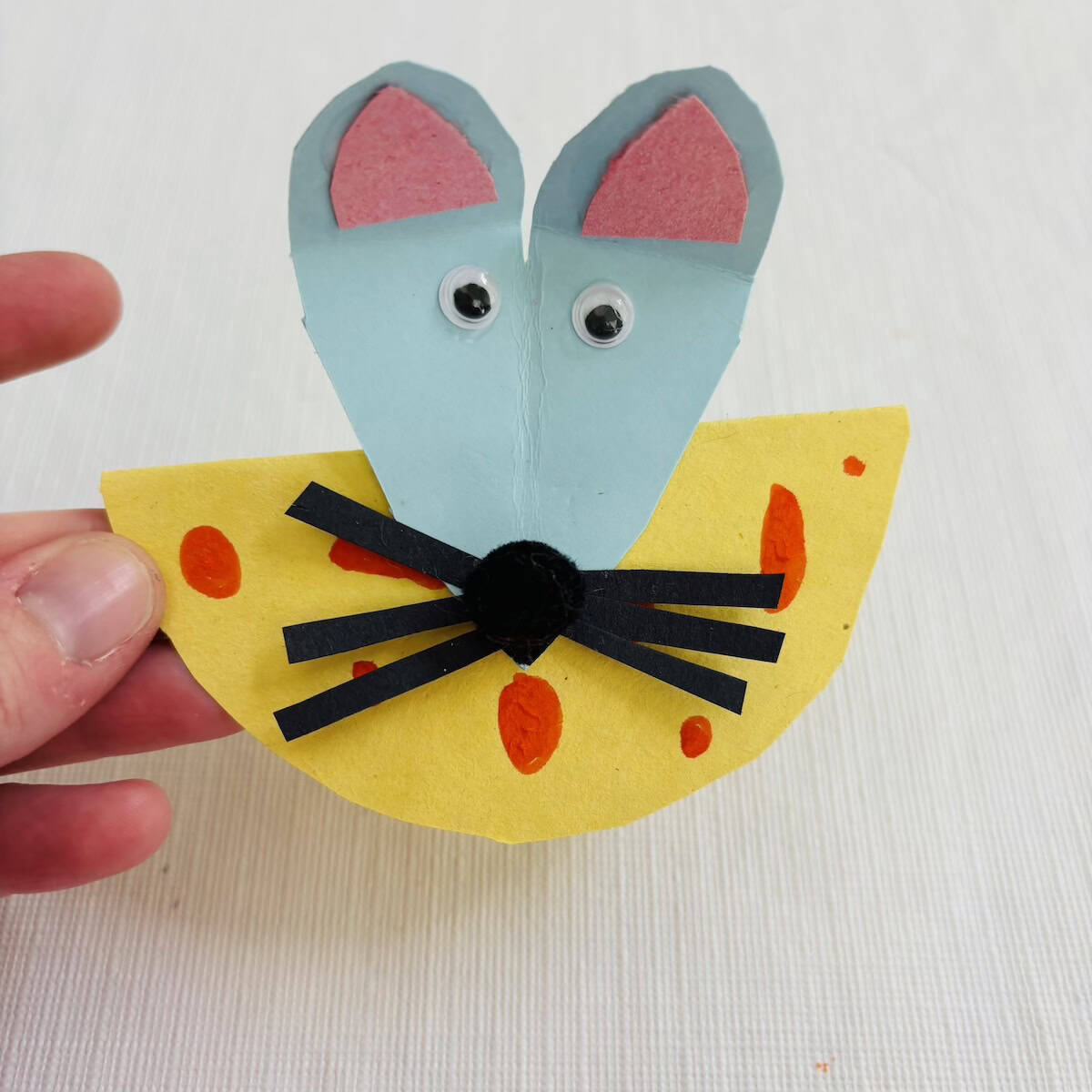 Rocking Paper Mouse Craft with Cheese