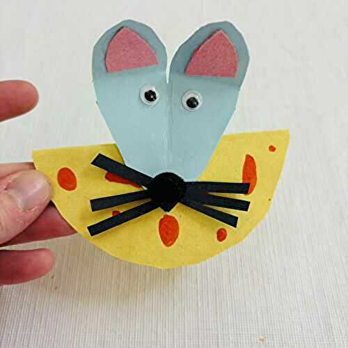 Rocking Paper Mouse Craft with Cheese