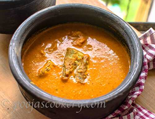 Bandyachi Uddamethi / Goan Mackerel Curry - Pooja's Cookery
