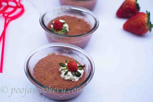 Easy Strawberry Pudding - Valentine Special Recipe - Pooja's Cookery