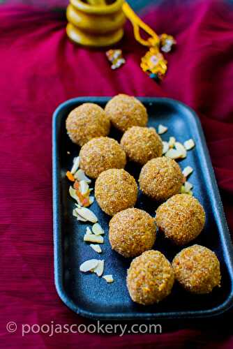 Oats Ladoo / Oats Indian Balls Recipe - Pooja's Cookery