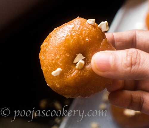 Quick Juicy Balushahi | Badushah |Bhakkam Pedha Recipe - Pooja's Cookery
