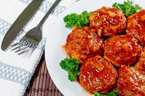 Beef meatball, carrots and tomato sauce