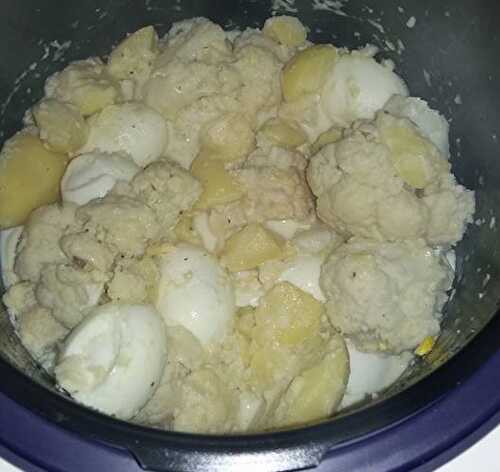 Cream cauliflower and potatoes