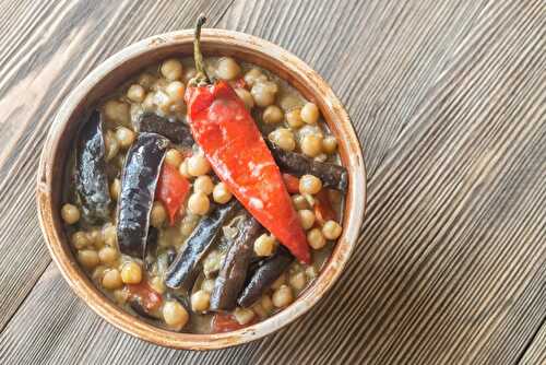 Eggplant curry with chickpeas