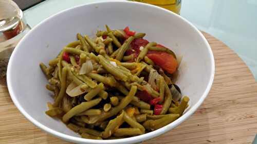 Green bean in a Provençal style