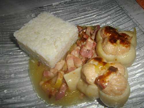 Pork meat rolls with white wine, potatoes and bacon
