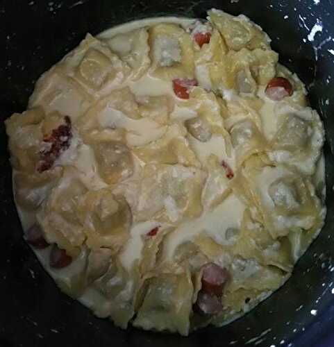 Ravioli with Strasbourg sausages and babybel cheese