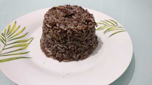 Risotto with black sausages and apple