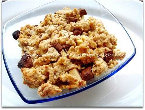 Apple & Chocolate Crumble (With Oats & Almonds)