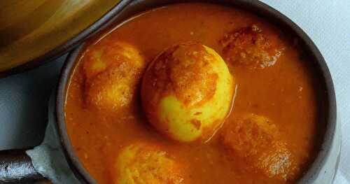 Bittarai Kiri Hodi/Srilankan Egg Curry 
