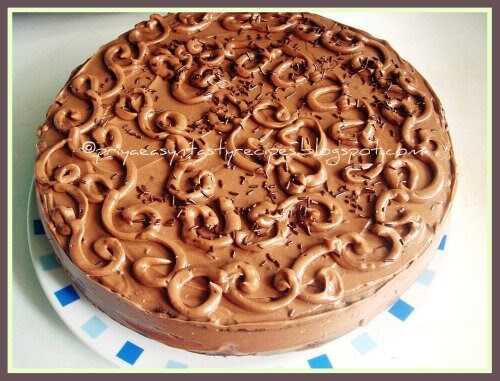 Chocolate Fondant Cake With Nutella Cream Frosting
