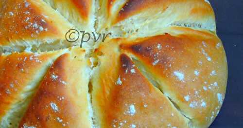 Damper - Australian Bread/ Damper - Le Pain Australien/Aborigéne