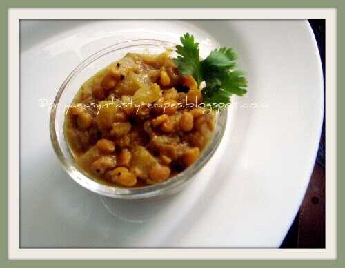 Dudhi Chana Nu Shaak (Bottlegourd and Bengal Gram Curry)