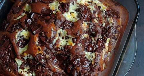 Earthquake Cake/Chocolate Earthquake Cake