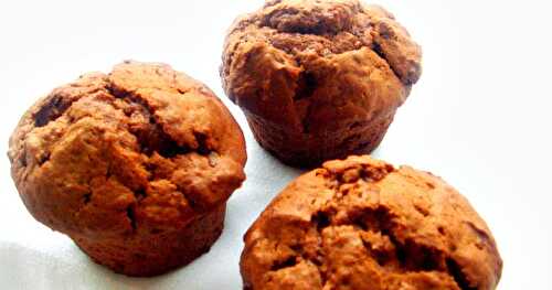 Eggless Apple & Carrot Breakfast Chocolate Muffins