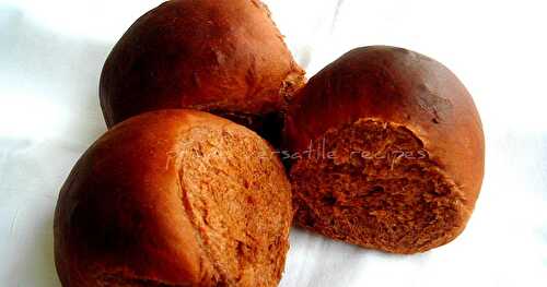 Eggless Dark Chocolate Buns
