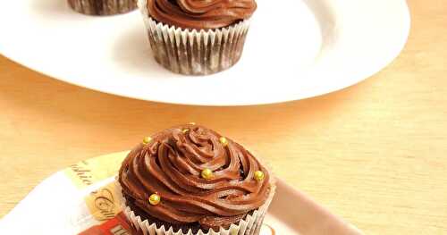 Eggless Hershey's 'Prefectly Chocolate' Chocolate Cupcakes