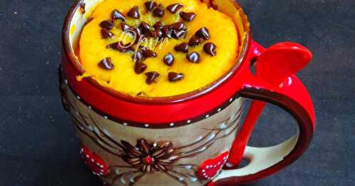 Eggless Mango, Chocolate Chip Mug Cake