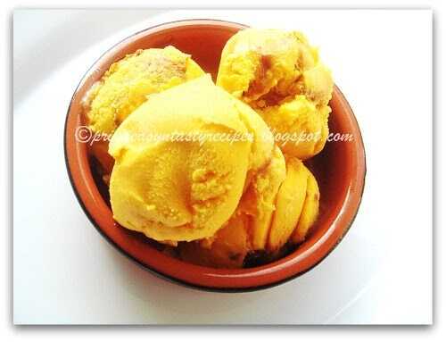 Eggless Mango Ice Cream