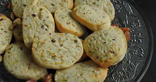 Eggless Pistachio Butter Cookies