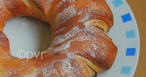 Eggless Swedish Tea Rings/Eggless Vetekrans