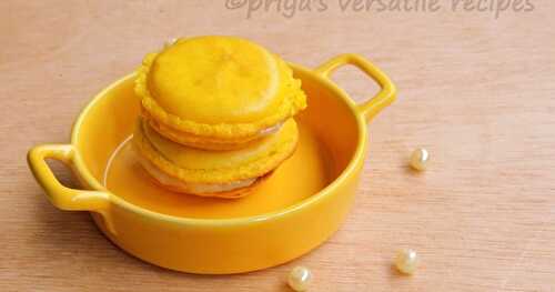 Lemon Macarons With Lemon Curd