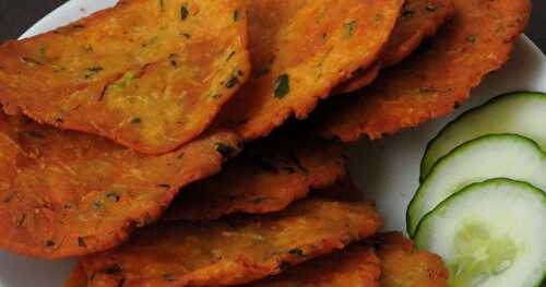 Malvani Kakdi Vade/Malvani Cucumber Vada