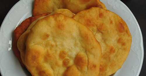 Mekitsa/Mekitsi/Bulgarian Fried Dough