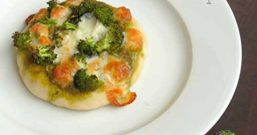 Mini Broccoli Pesto Pizza ~~Home Bakers Challenge