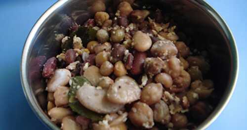 Mixed Beans Sundal/Kathamaba Sundal & Onion Medhu Vadai
