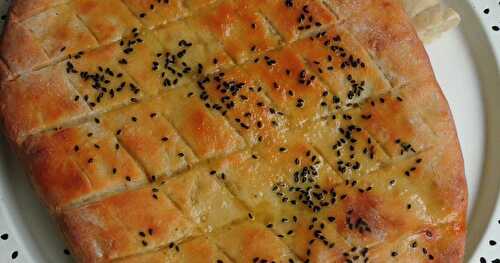 Nan-E-Roghani/Afghan Oil Flatbread