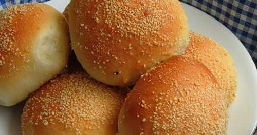 Pandesal/Filipino Bread Rolls