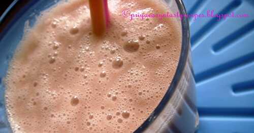 Strawberry N Cucumber Shake - Pinkish Cooler