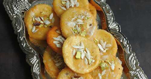 Thor/Meetha Saata/Deepfried Sweet Pastries