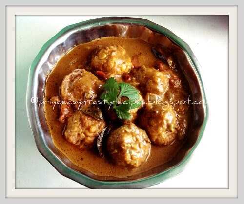 Vazhaipoo Paruppu Urundal Kuzhambu/Banana Blossom Dumplings Gravy