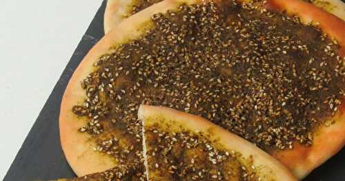 Za'atar Manakish/Manakish Zaatar/Lebanese Spiced Pita Bread